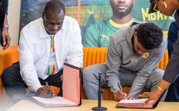 Promotion du football et de la jeunesse : Orange et le footballeur Ibrahim Mbaye nouent un partenariat